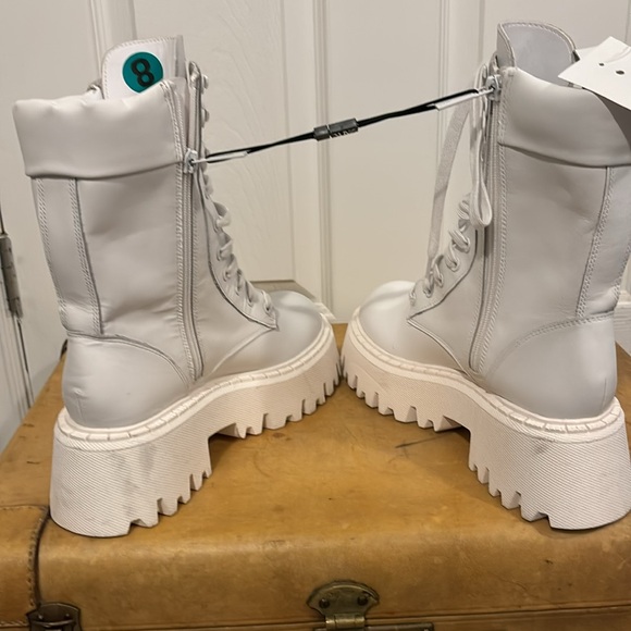 ZARA Women Lug Sole Lace Up Leather White Boot NWT Size 8 - Picture 5 of 9